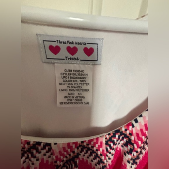 Three Pink Hearts Maxi Dress - Picture 5 of 5